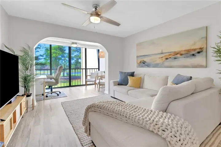 228 Fox Glen Dr # 3201, Naples Fl 34104