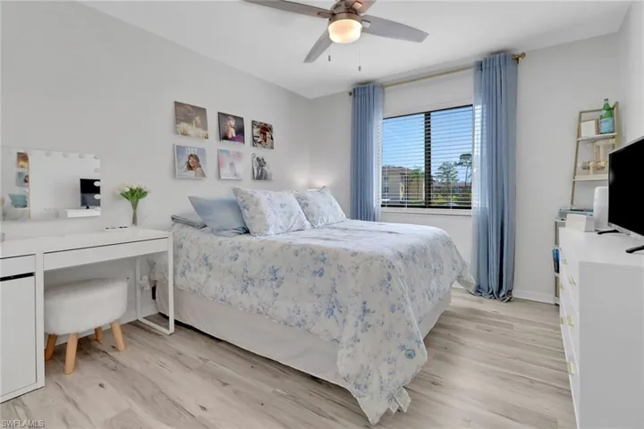 228 Fox Glen Dr # 3201, Naples Fl 34104
