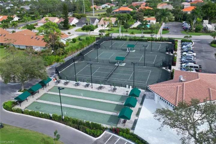 228 Fox Glen Dr # 3201, Naples Fl 34104