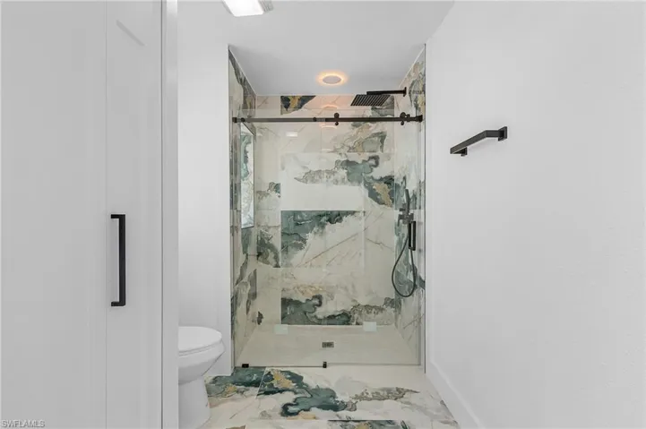 205 Ne 25th St, Cape Coral Fl 33909