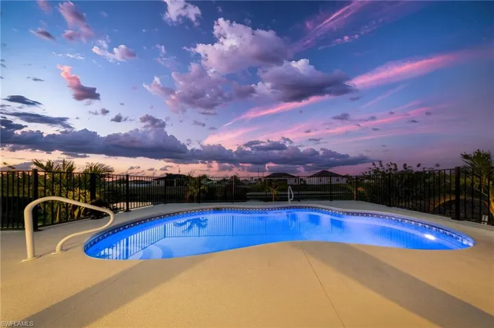 205 Ne 25th St, Cape Coral Fl 33909