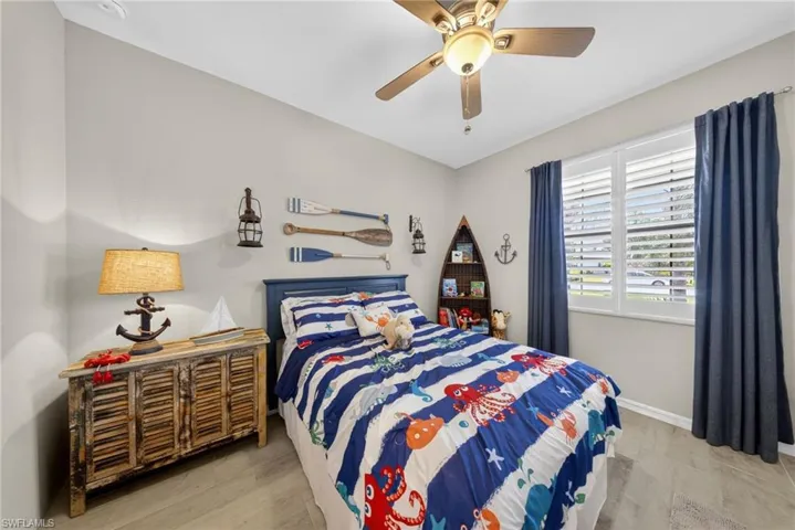 19905  Beverly Park  RD, Estero, FL 33928