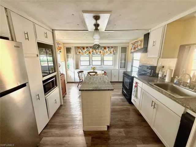 16 W Palm Cir, Lake Placid, Florida 33852