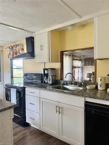 16 W Palm Cir, Lake Placid, Florida 33852