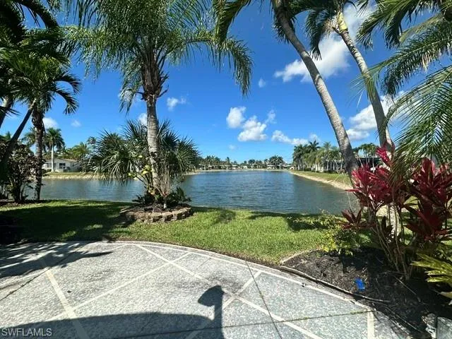 1408 Pearl Lake Pt, Naples, Florida 34114