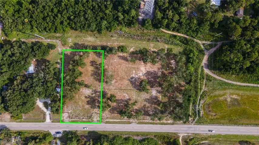 6080 Mellow Dr, North Fort Myers, Florida 33917