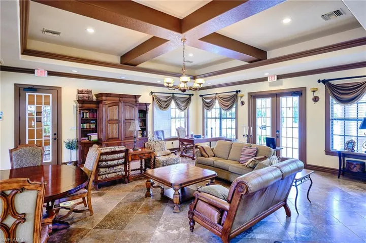 1314  Corso Palermo  CT, Naples, FL 34105