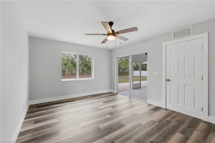 614 SW 1st  ST, Cape Coral, FL 33991