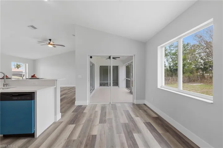 614 SW 1st  ST, Cape Coral, FL 33991