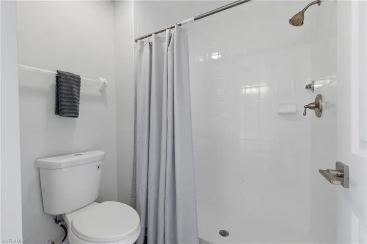 614 SW 1st  ST, Cape Coral, FL 33991
