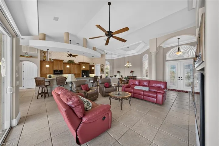 2708 Nw 46th Ave, Cape Coral, Florida 33993