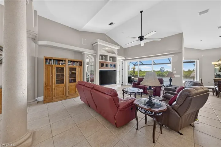 2708 Nw 46th Ave, Cape Coral, Florida 33993