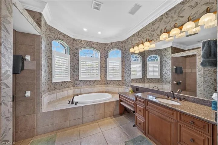 2708 Nw 46th Ave, Cape Coral, Florida 33993