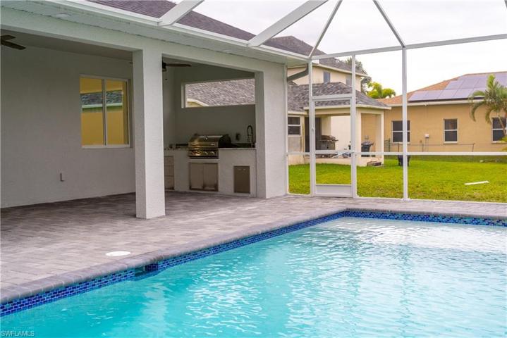 3621 NW 3rd ST, CAPE CORAL FL 33993