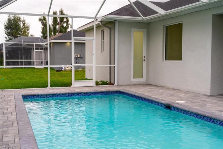 3621 NW 3rd ST, CAPE CORAL FL 33993