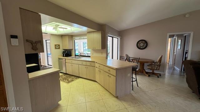 Kitchen Dinette