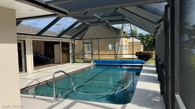 Oversize Pool