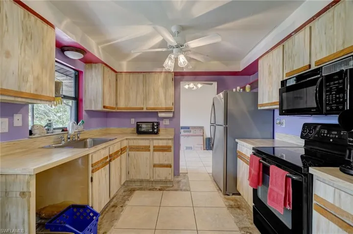 8122 Lake San Carlos Cir, Fort Myers Fl 33967