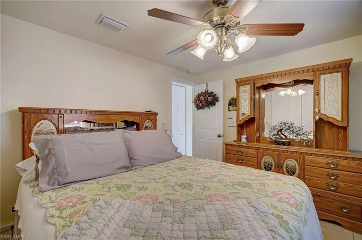 8122 Lake San Carlos Cir, Fort Myers Fl 33967