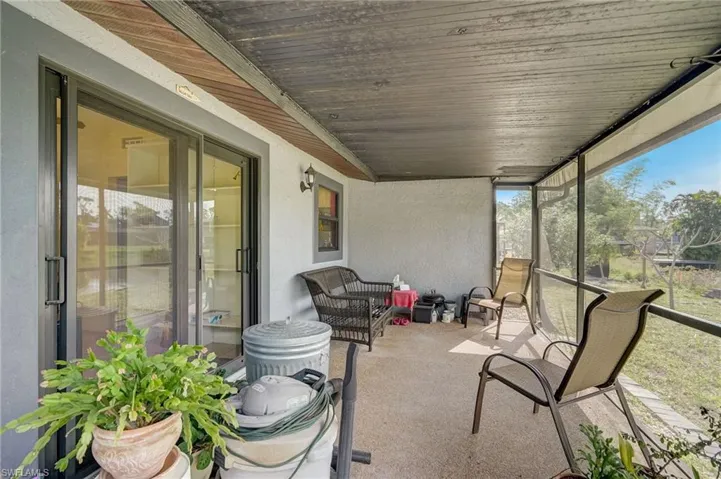 8122 Lake San Carlos Cir, Fort Myers Fl 33967