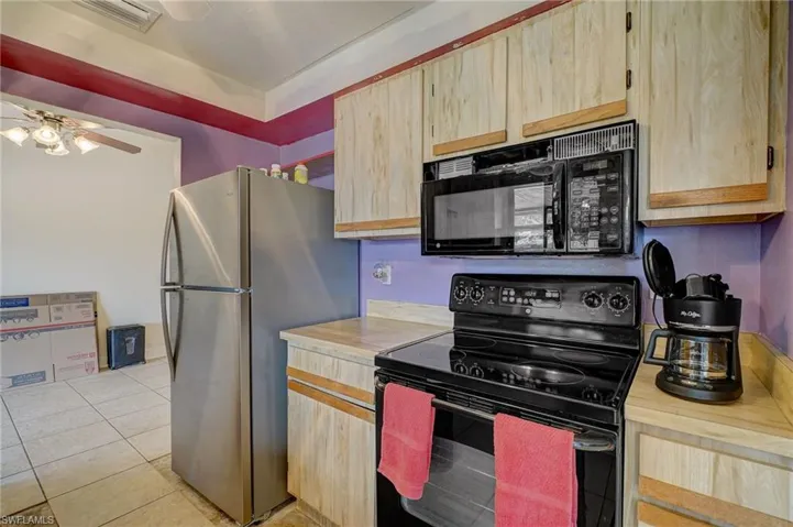 8122 Lake San Carlos Cir, Fort Myers Fl 33967