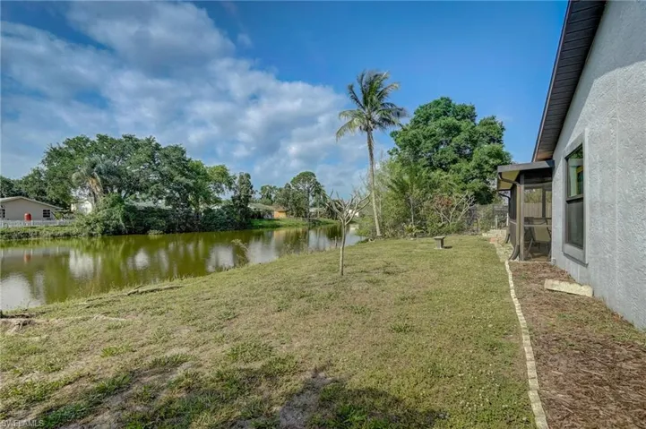 8122 Lake San Carlos Cir, Fort Myers Fl 33967