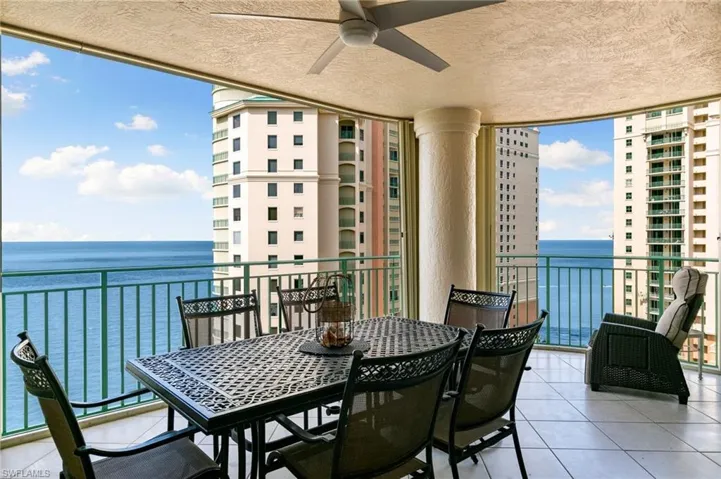 Balcony featuring gulf view