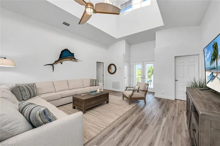 2736 Gulfview Dr, Naples, Florida 34112