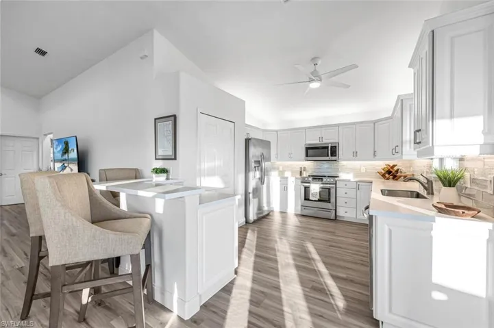 2736 Gulfview Dr, Naples, Florida 34112