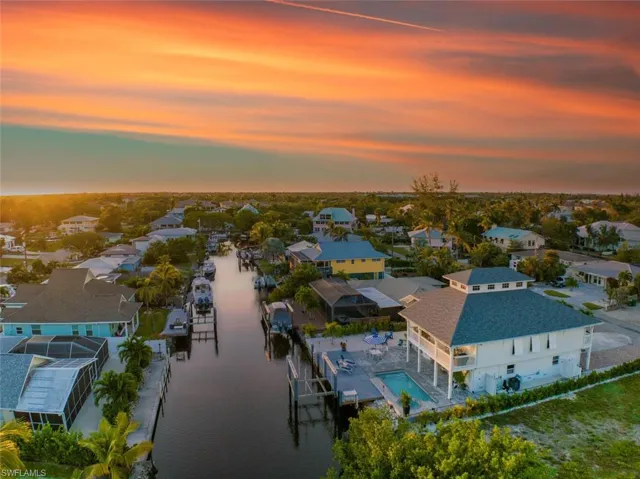2736 Gulfview Dr, Naples, Florida 34112