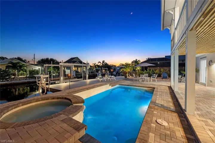 2736 Gulfview Dr, Naples, Florida 34112
