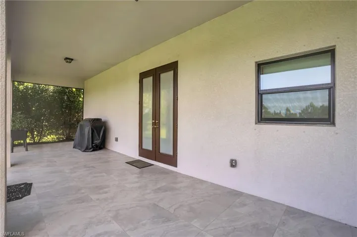 View of patio / terrace with french doors