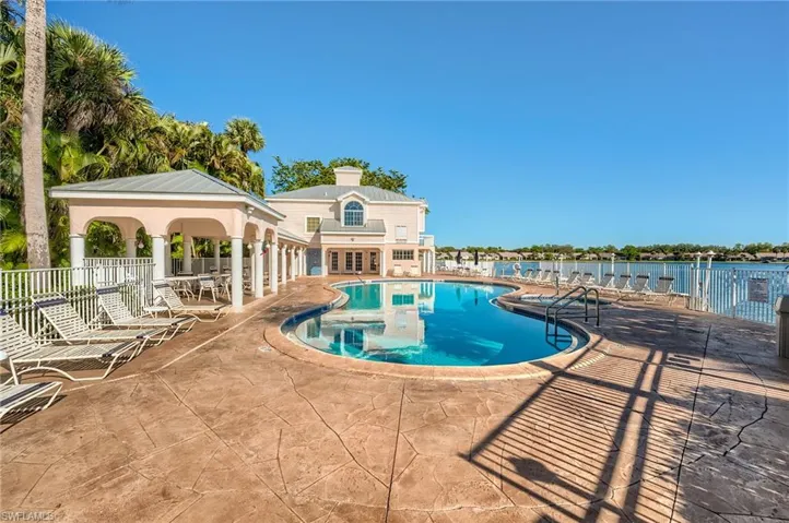 Community Pool and Spa