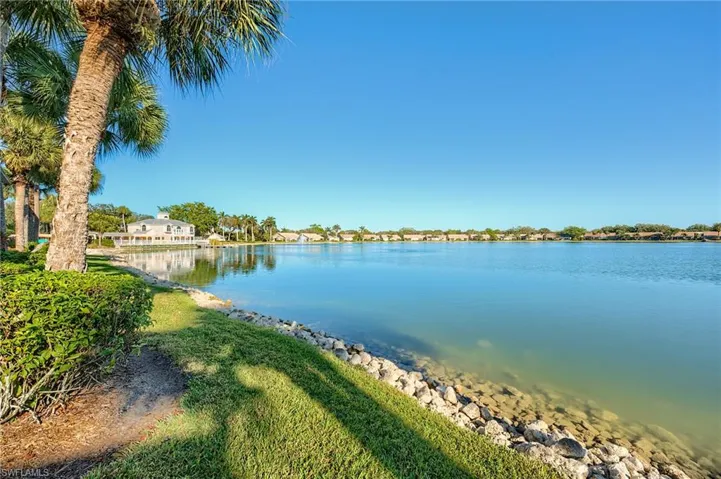 2541 Citrus Lake Dr # 103, Naples Fl 34109