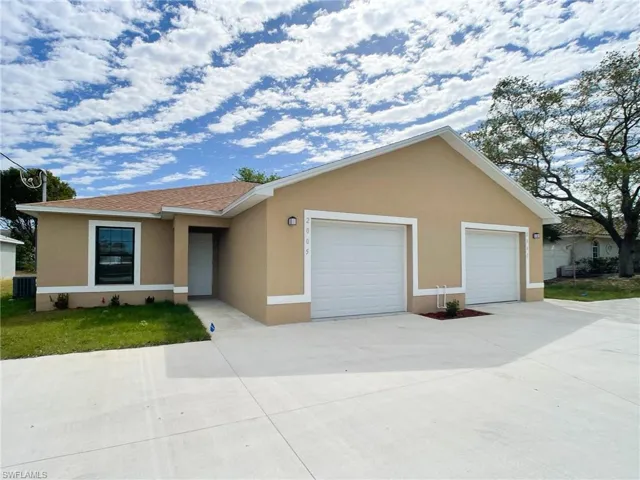 2005  Chiquita S BLVD, Cape Coral, FL 33991