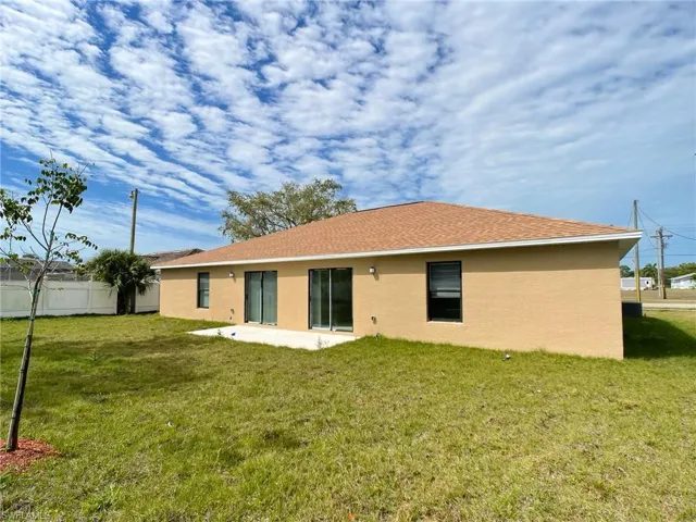 2005  Chiquita S BLVD, Cape Coral, FL 33991