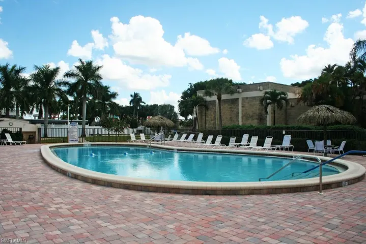 6102 Augusta Dr # 202, Fort Myers Fl 33907