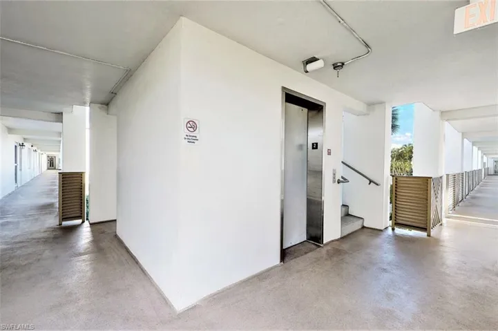 6102 Augusta Dr # 202, Fort Myers Fl 33907