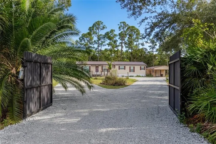 4075 Fort Center Ave, Labelle, Florida 33935