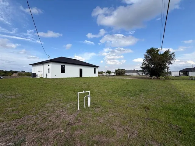 3931 Sunset Rd, Lehigh Acres, Florida 33971