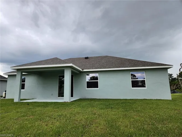 3514 42nd St Sw, Lehigh Acres, Florida 33976