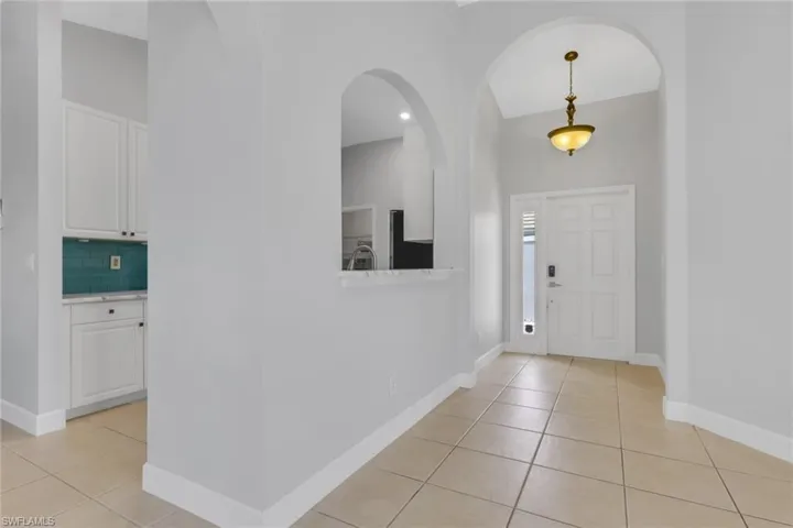 2232 Summersweet Dr, Alva, Florida 33920