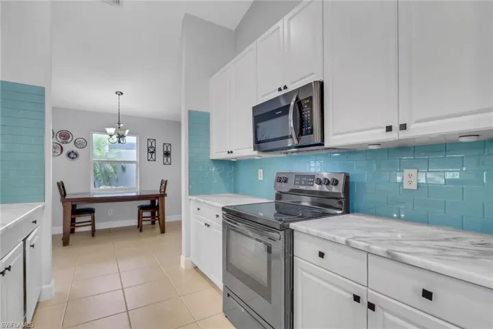 2232 Summersweet Dr, Alva, Florida 33920