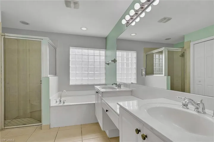 2232 Summersweet Dr, Alva, Florida 33920