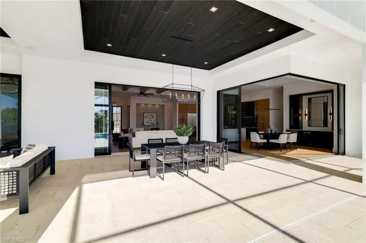View of patio / terrace with outdoor lounge area and a ceiling fan