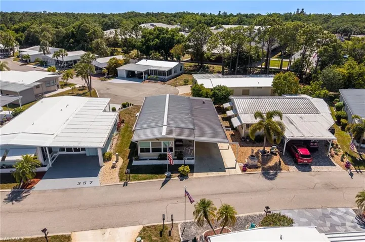 356 Nicklaus Blvd, North Fort Myers, Florida 33903