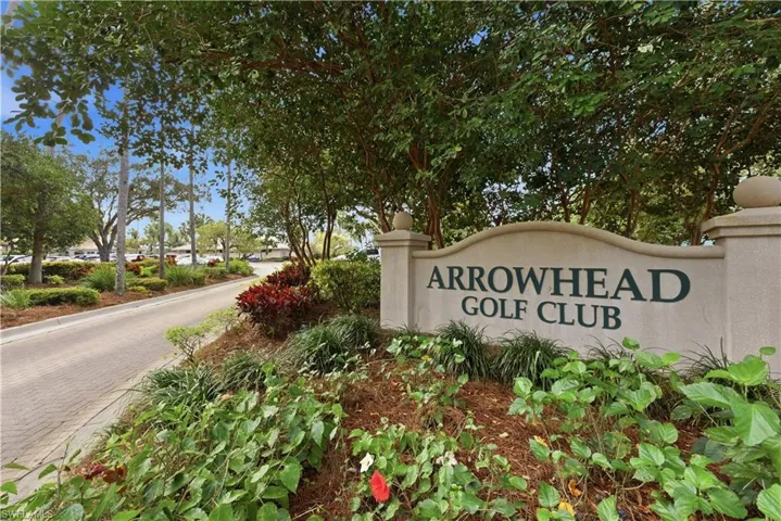 1953 Crestview Way 161, Naples, Florida 34119