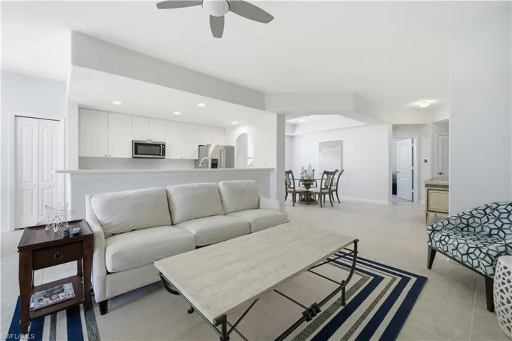 1953 Crestview Way 161, Naples, Florida 34119