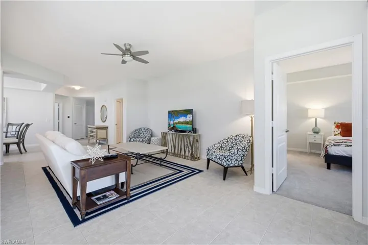 1953 Crestview Way 161, Naples, Florida 34119