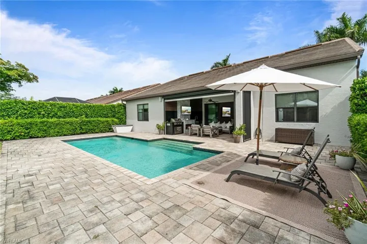 16201 Camden Lakes Cir, Naples, Florida 34110